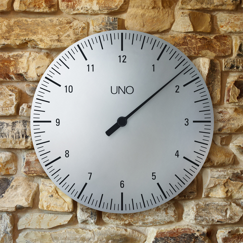 Качественные настенные часы фирмы УНо