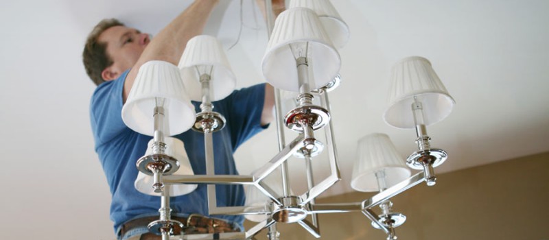 montazh svetilnikov i remont lyustr v ekaterinburge